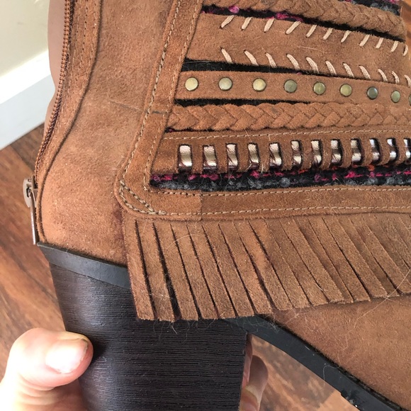 Mudd fringe heeled boots - Picture 3 of 4